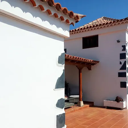 Casa La Relva 아데제
