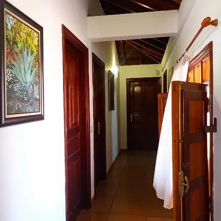 Casa La Relva 펜션